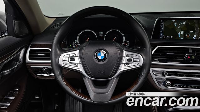 BMW 7 Series (G11) 740Ld xDrive 2016 — фото 13