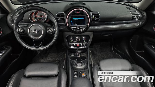 MINI Cooper Clubman Standard 2nd 2020 — фото 7