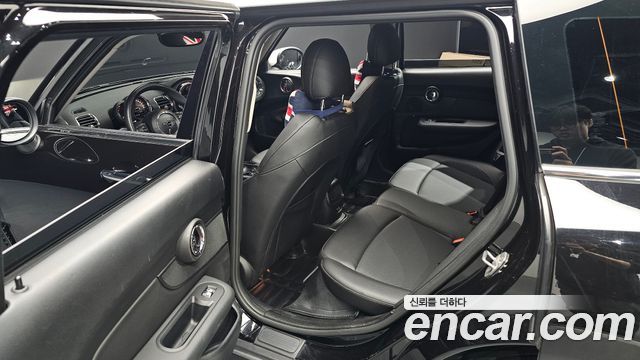 MINI Cooper Clubman Standard 2nd 2020 — фото 12