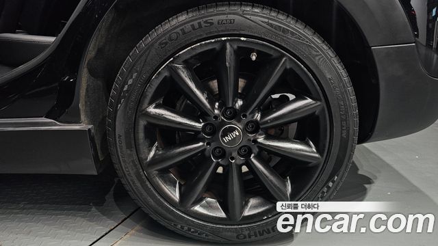 MINI Cooper Clubman Standard 2nd 2020 — фото 21