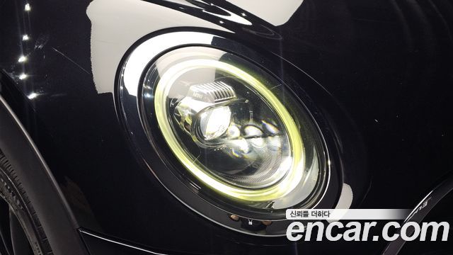 MINI Cooper Clubman Standard 2nd 2020 — фото 22