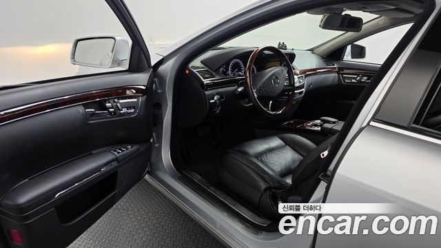 Mercedes-Benz S-Class (W221) S500L 4MATIC 2011 — фото 10