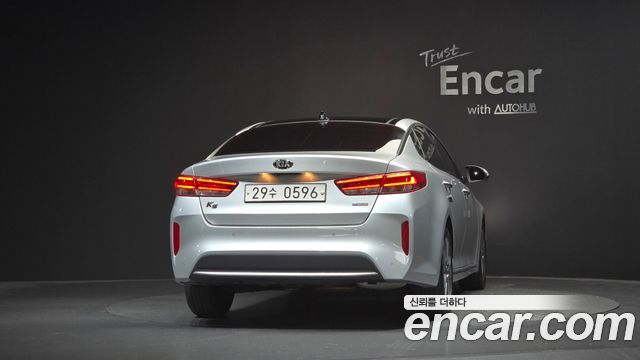 Kia K5 Hybrid (II) Noblesse 2016 — фото 4