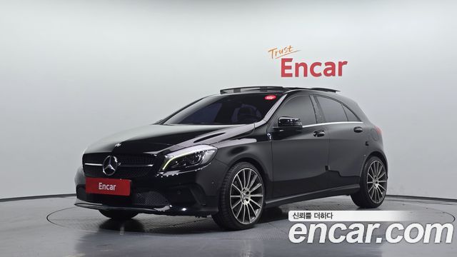 Mercedes-Benz A-Class (W176) A200