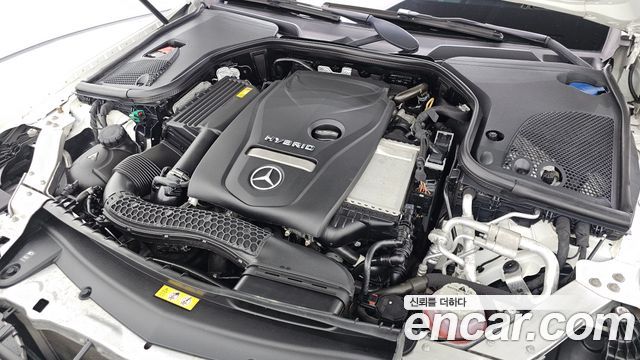 Mercedes-Benz E-Class (W213) E300e Exclusive 2019 — фото 6