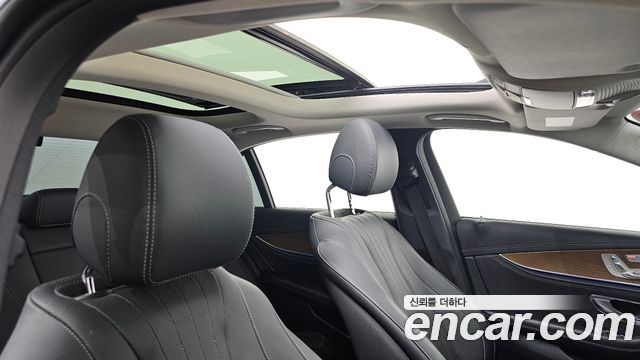 Mercedes-Benz E-Class (W213) E300e Exclusive 2019 — фото 33
