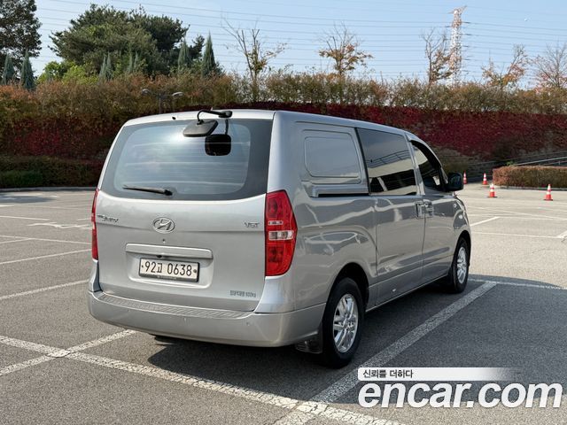 Hyundai Grand Starex Van 5-Seater Smart 2019 — фото 4