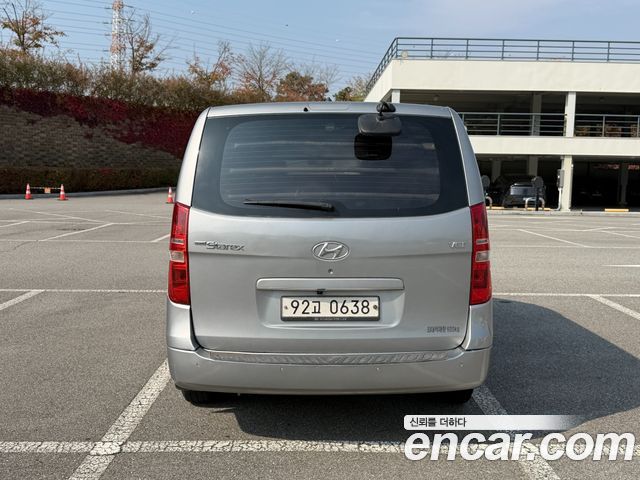 Hyundai Grand Starex Van 5-Seater Smart 2019 — фото 8