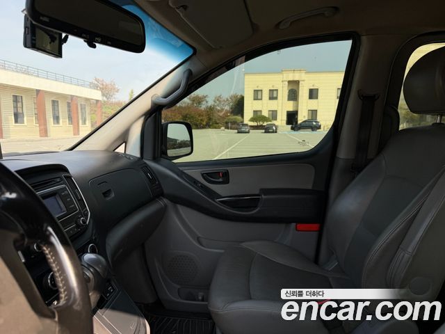 Hyundai Grand Starex Van 5-Seater Smart 2019 — фото 17