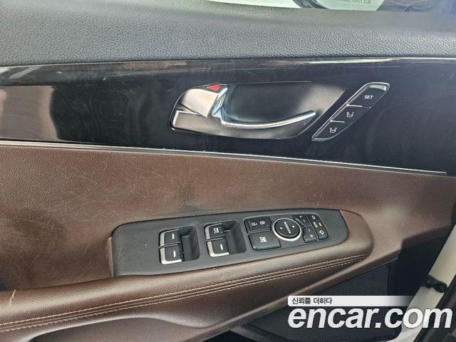 Kia Sorento Diesel 2.0 2WD Noblesse Special 2015 — фото 21