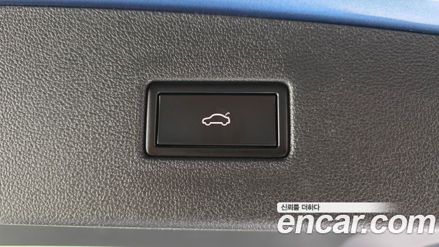 Volkswagen Tiguan Allspace 2.0 TDI Prestige 2020 — фото 33