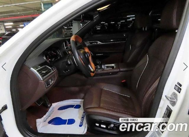 BMW 7 Series (G11) 740Ld xDrive M Sport 2018 — фото 6