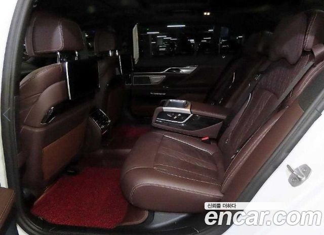 BMW 7 Series (G11) 740Ld xDrive M Sport 2018 — фото 7