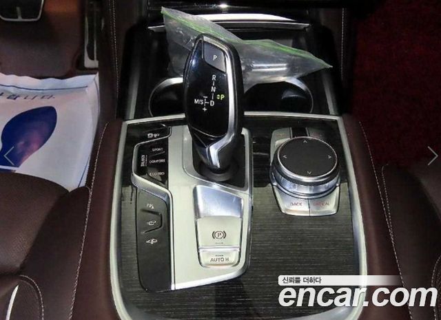 BMW 7 Series (G11) 740Ld xDrive M Sport 2018 — фото 16