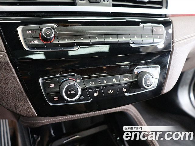 BMW X1 (F48) xDrive 20i M Sport 2022 — фото 19