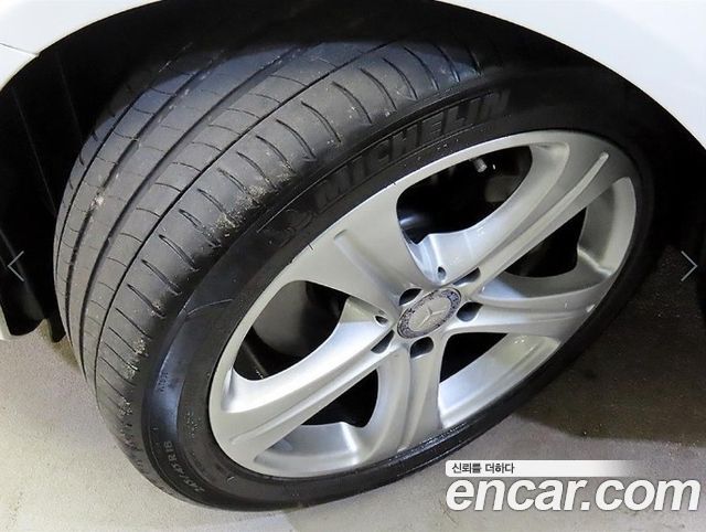 Mercedes-Benz E-Class (W213) E220d 4MATIC Avantgarde 2017 — фото 24