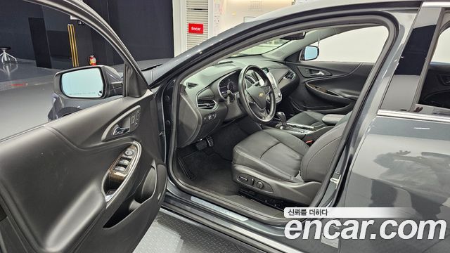 Chevrolet Malibu 1.5 Turbo LTZ 2017 — фото 10