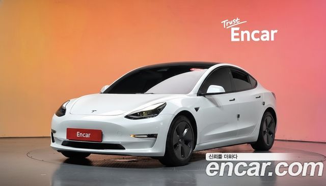 Tesla Model 3 Long Range AWD