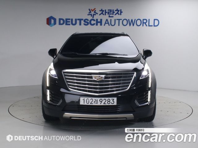Cadillac XT5 3.6 Platinum 2019 — фото 3