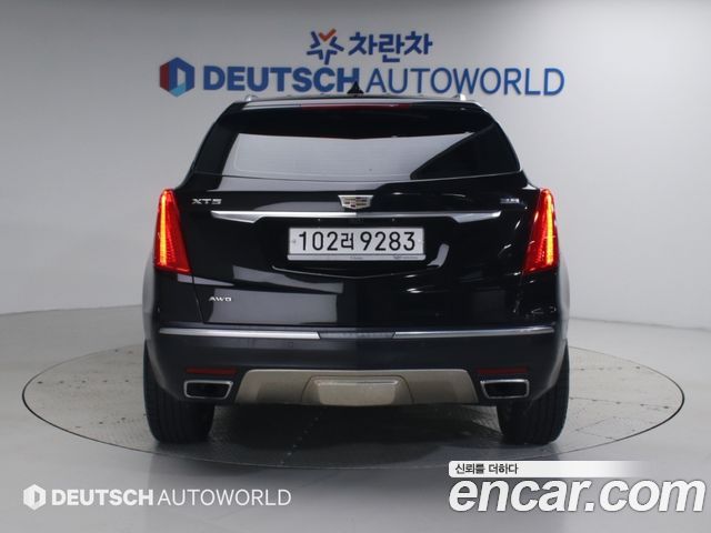 Cadillac XT5 3.6 Platinum 2019 — фото 4