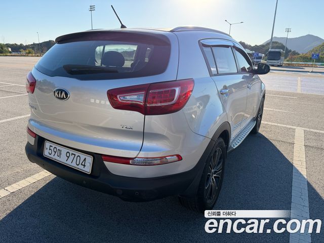 Kia Sportage R Diesel 2WD TLX High-Deluxe 2013 — фото 2