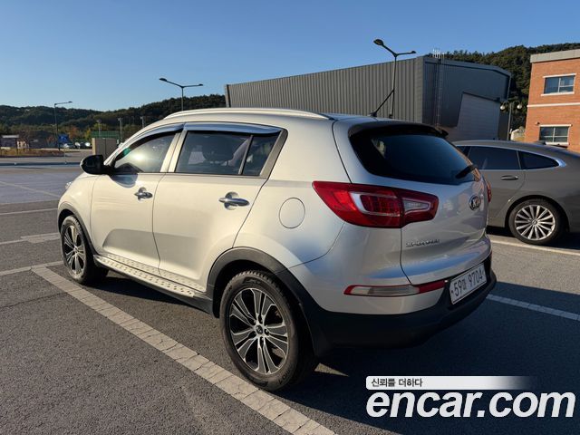 Kia Sportage R Diesel 2WD TLX High-Deluxe 2013 — фото 4