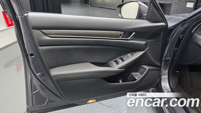 Honda Accord (X) 1.5 Turbo 2019 — фото 24