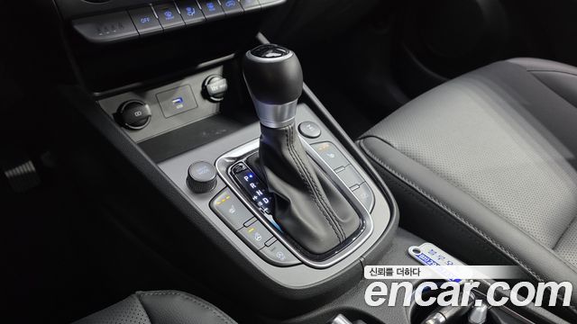 Hyundai Kona Gasoline 1.6 Turbo 4WD Modern 2022 — фото 9
