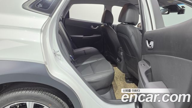 Hyundai Kona Gasoline 1.6 Turbo 4WD Modern 2022 — фото 12