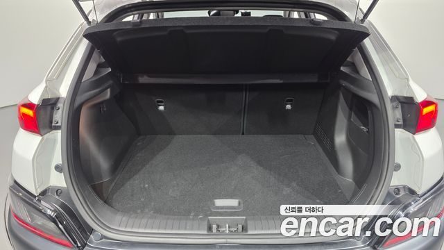 Hyundai Kona Gasoline 1.6 Turbo 4WD Modern 2022 — фото 17