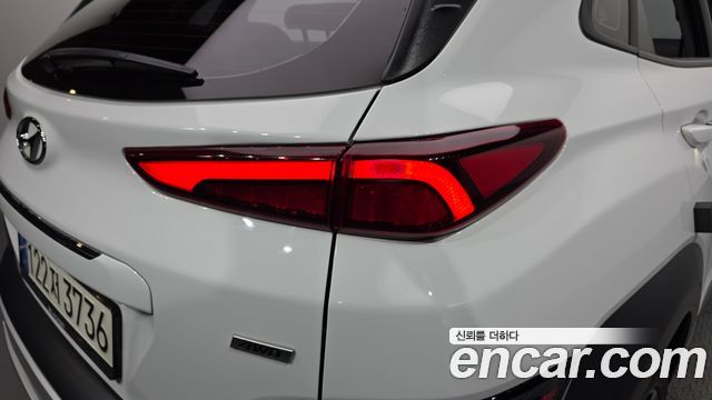 Hyundai Kona Gasoline 1.6 Turbo 4WD Modern 2022 — фото 23
