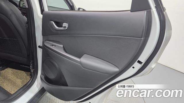 Hyundai Kona Gasoline 1.6 Turbo 4WD Modern 2022 — фото 25