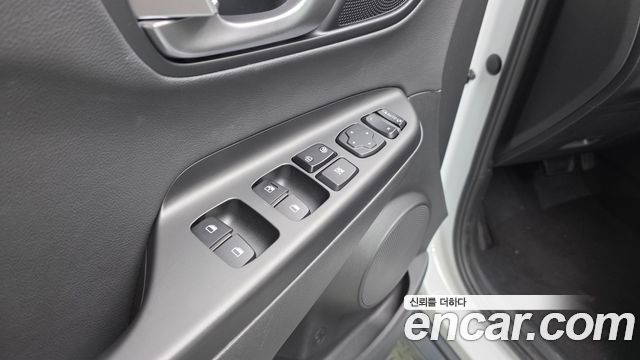 Hyundai Kona Gasoline 1.6 Turbo 4WD Modern 2022 — фото 28