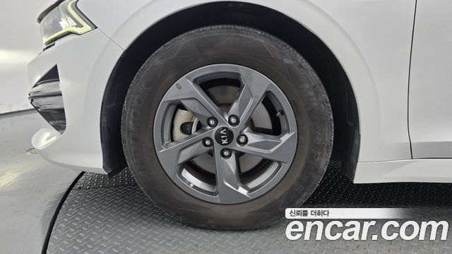 Kia K5 (III) 2.0 LPI(Renter car) Strandard 2020 — фото 5