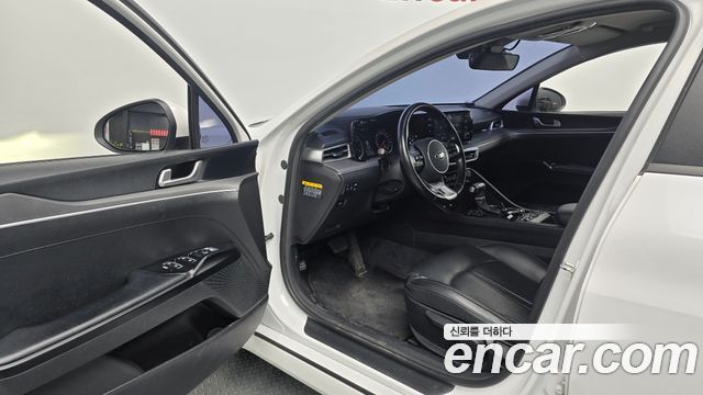 Kia K5 (III) 2.0 LPI(Renter car) Strandard 2020 — фото 10