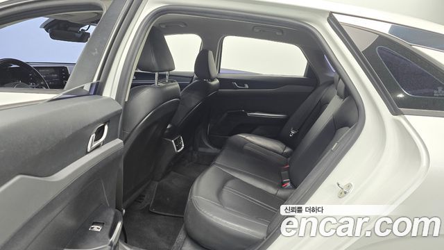 Kia K5 (III) 2.0 LPI(Renter car) Strandard 2020 — фото 11