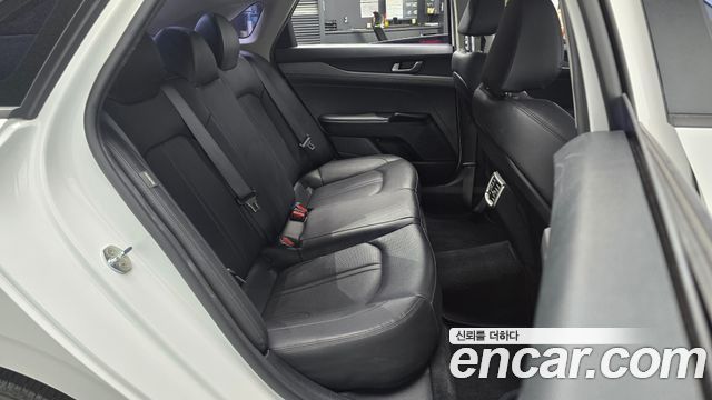 Kia K5 (III) 2.0 LPI(Renter car) Strandard 2020 — фото 12