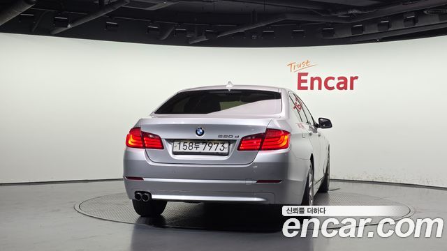 BMW 5 Series (F10) 520d 2012 — фото 4
