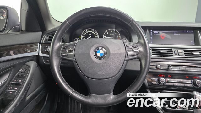 BMW 5 Series (F10) 520d 2012 — фото 13