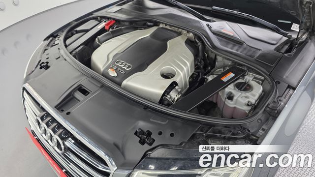 Audi A8 50 TDI Quattro Design LWB D4 2016 — фото 6