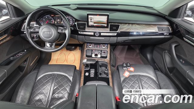 Audi A8 50 TDI Quattro Design LWB D4 2016 — фото 7