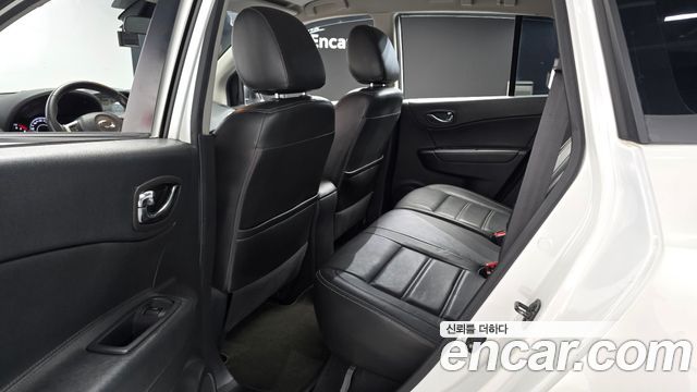 Renault Korea QM5 Neo Gasoline 2WD LE 2015 — фото 11