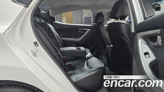 Hyundai Avante (MD) M16 GDI Luxury 2012 — фото 11