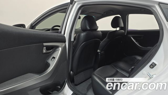 Hyundai Avante (MD) M16 GDI Luxury 2012 — фото 19