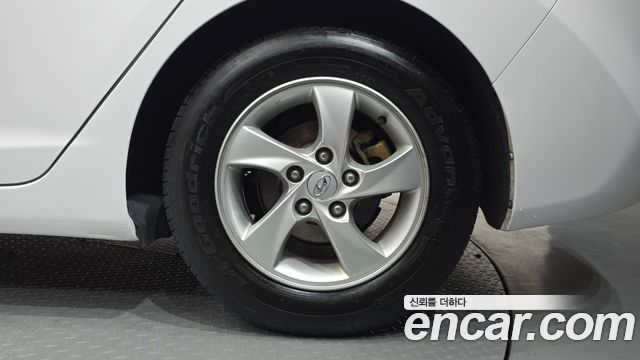 Hyundai Avante (MD) M16 GDI Luxury 2012 — фото 21