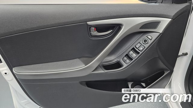 Hyundai Avante (MD) M16 GDI Luxury 2012 — фото 24