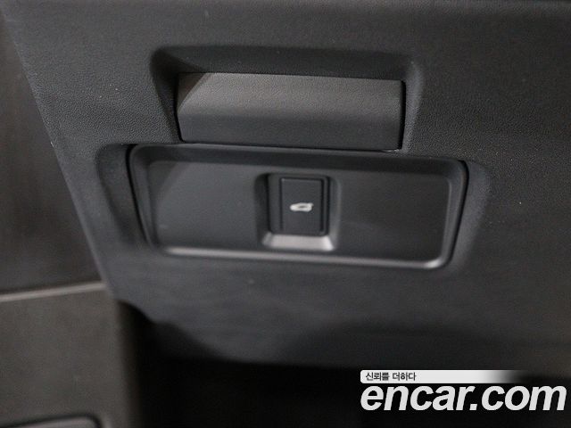Land Rover Range Rover Evoque (II) P250 Dynamic SE 2025 — фото 9