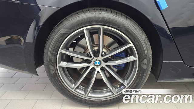 BMW 5 Series (G30) 520i M Sport 2023 — фото 5