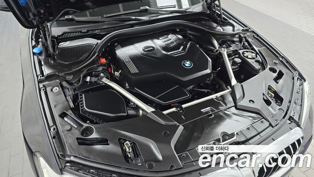 BMW 5 Series (G30) 520i M Sport 2023 — фото 6