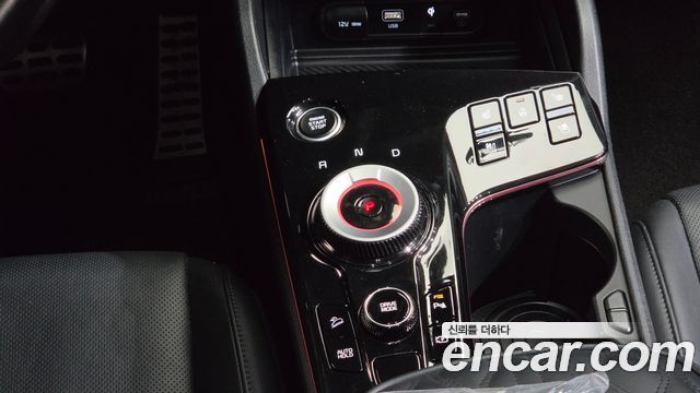 Kia Sportage (V) LPG 2.0 2WD Signature 2023 — фото 9